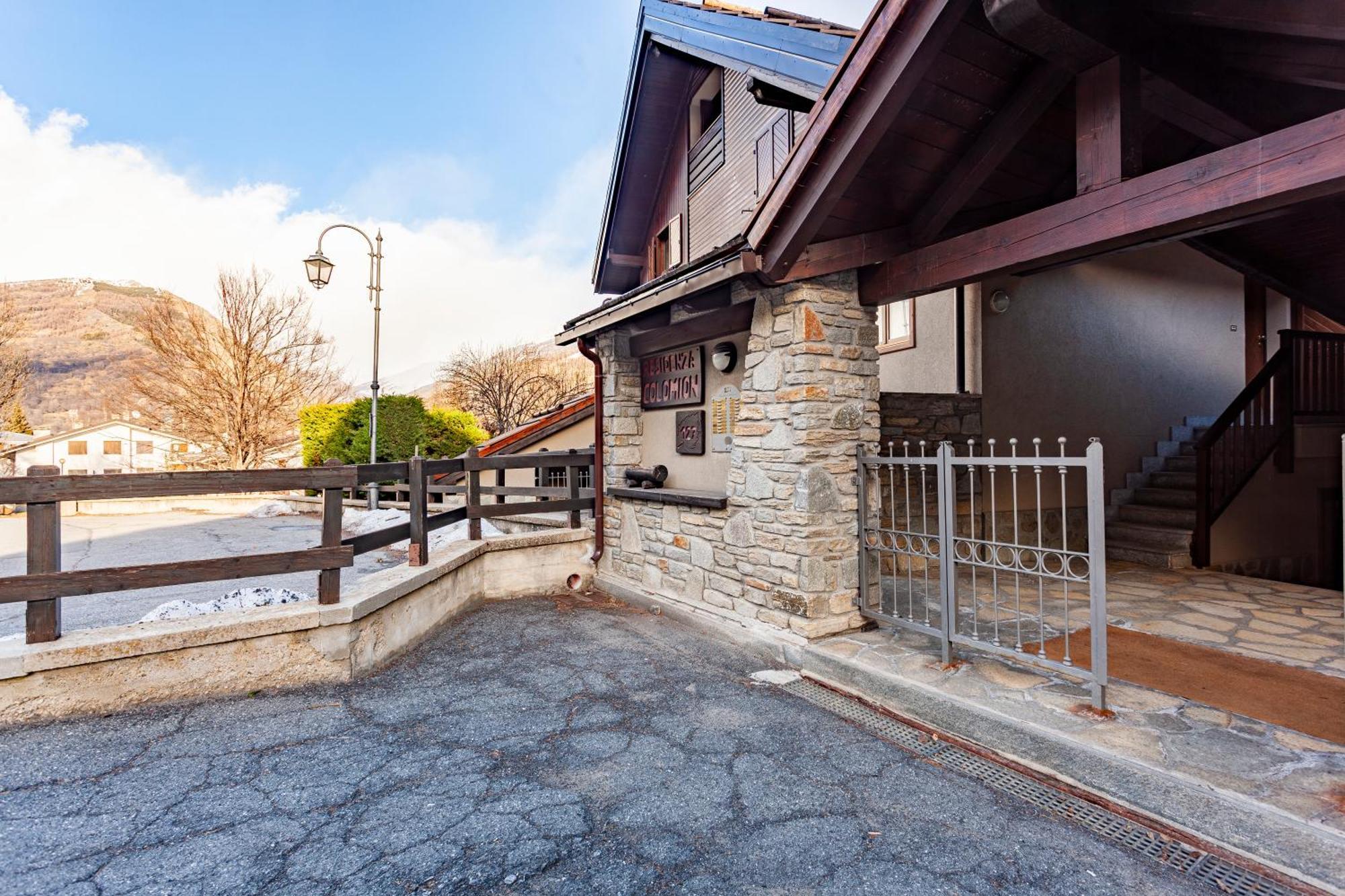Casa Leonida Apartment Bardonecchia Exterior photo